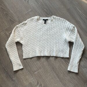 FOREVER 21 Knit white Sweater Cropped Size Medium